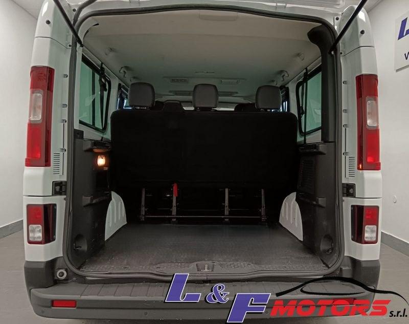 Renault Trafic RENAULT TRAFIC 2.O DCI 9 POSTI PASSO LUNGO