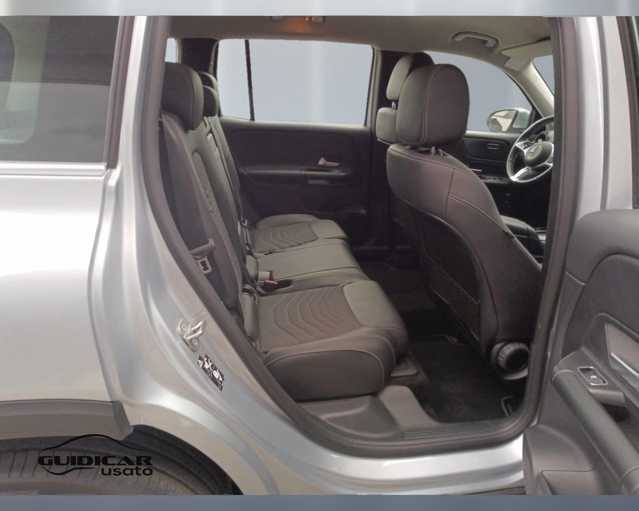 Mercedes-Benz GLB - X247 2023 - GLB 180 d Advanced auto