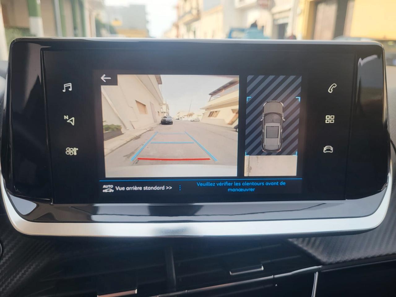 Peugeot 2008 HDi 130 EAT8 Allure+Led+Cerchi 17...