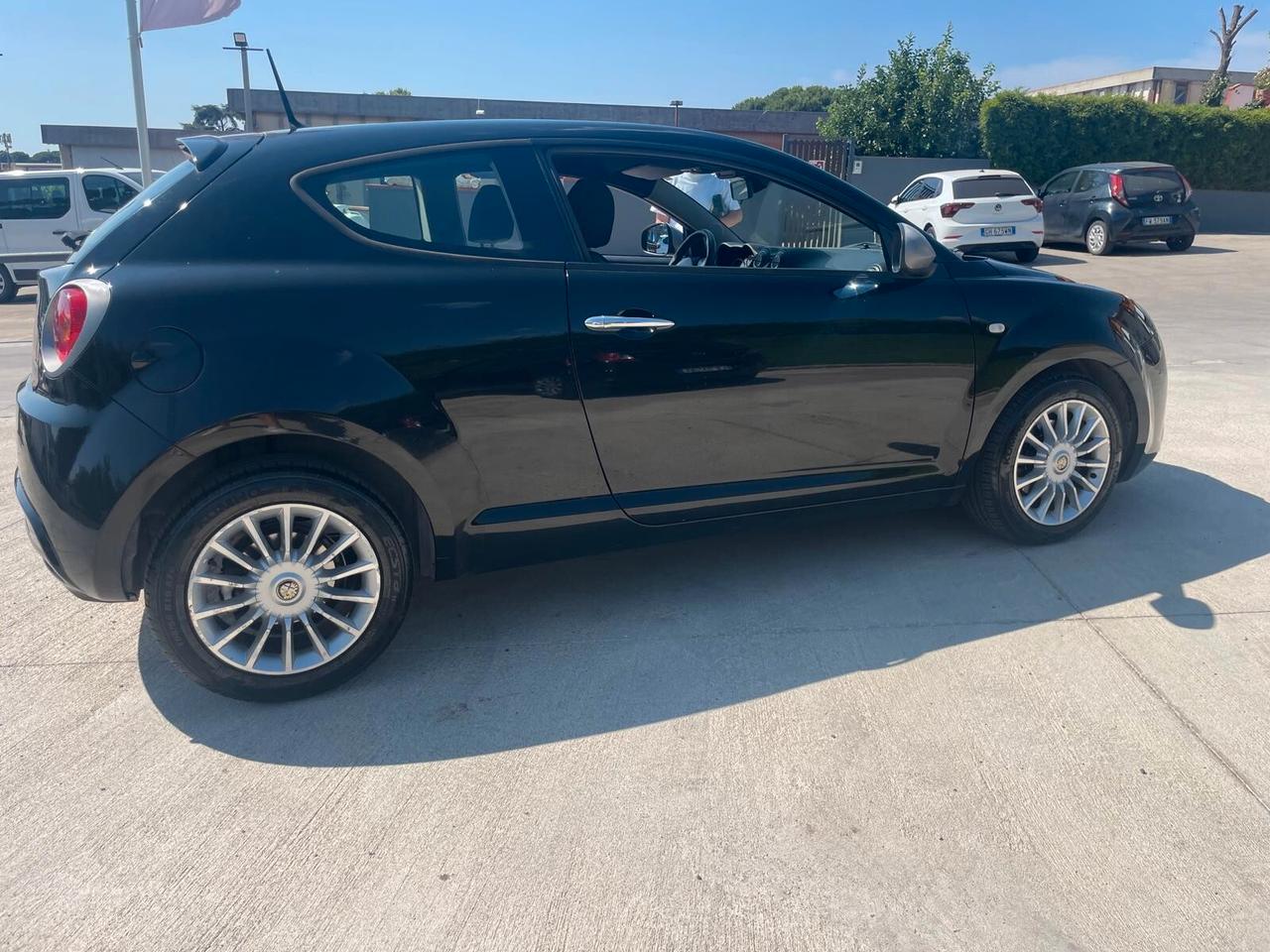 Alfa Romeo MiTo 1.3 JTDm 85 CV S&S Distinctive