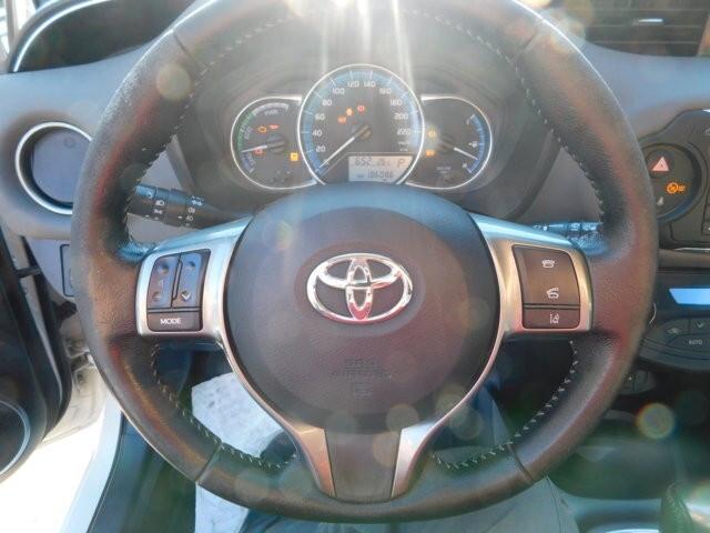 Toyota Yaris 1.5 Hybrid 5 porte Active
