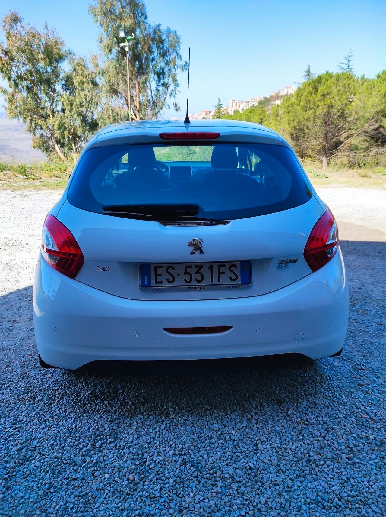 Peugeot 208 1.6 e-HDi 92 CV Stop&Start 3 porte Allure