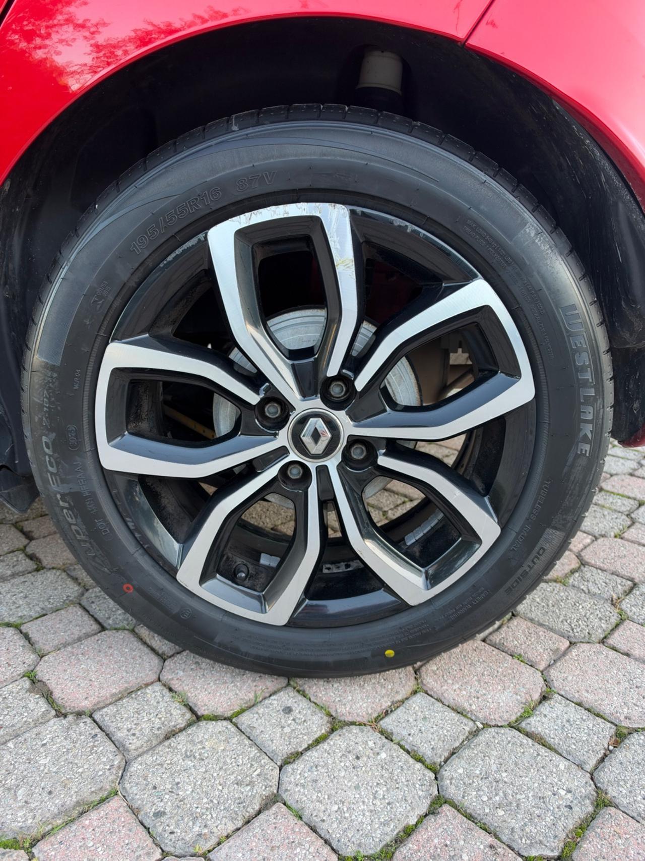 Renault Clio dCi 8V 75 CV Start&Stop 5 porte Energy Intens