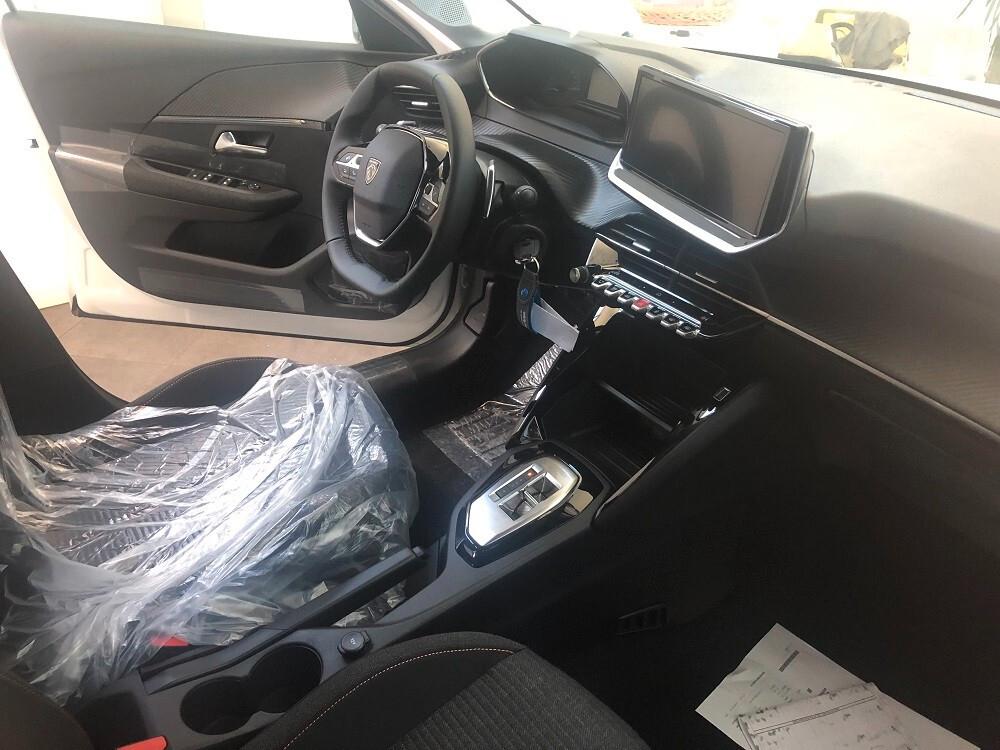 Peugeot 208 Hybrid 110 e-DCS6 Style