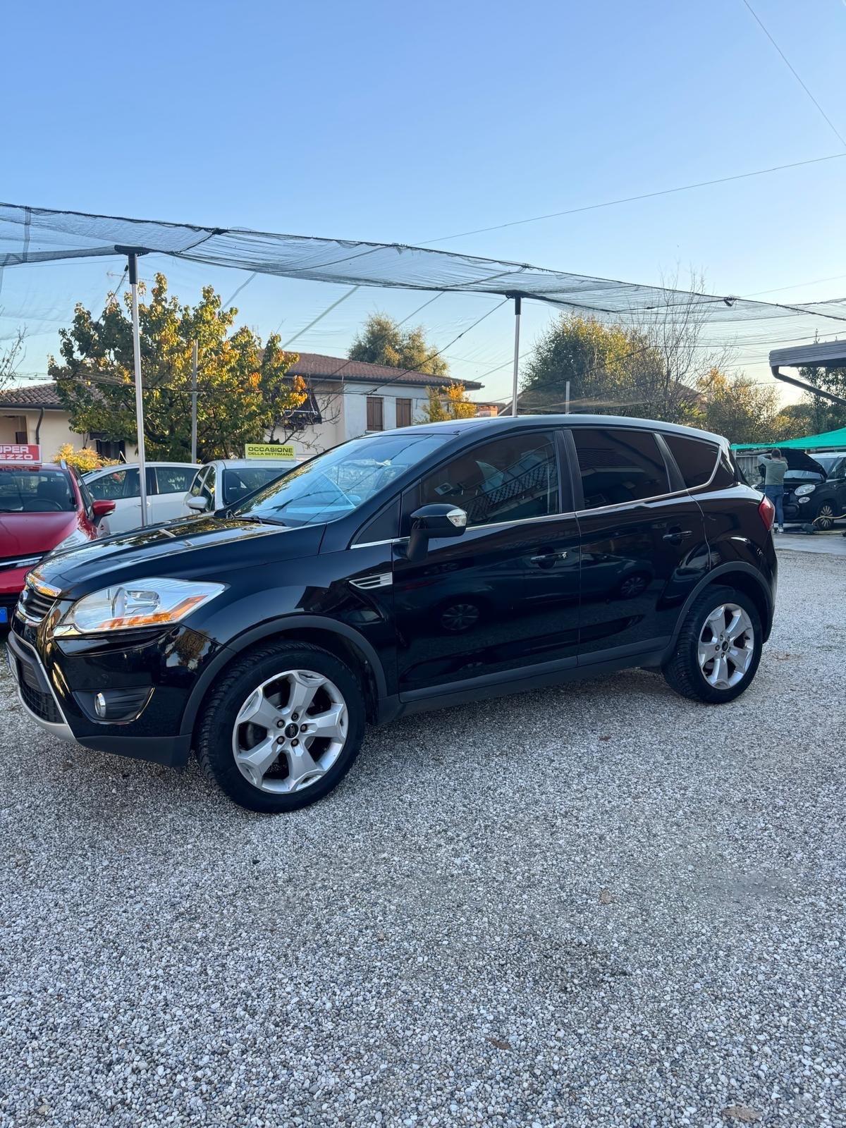 Ford Kuga 2.0 TDCi 136 CV 4WD Titanium DPF