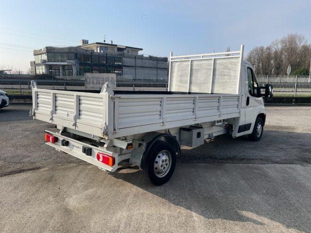 PEUGEOT Boxer 435 2.2 BlueHDi 140 S&S PM Cabinato