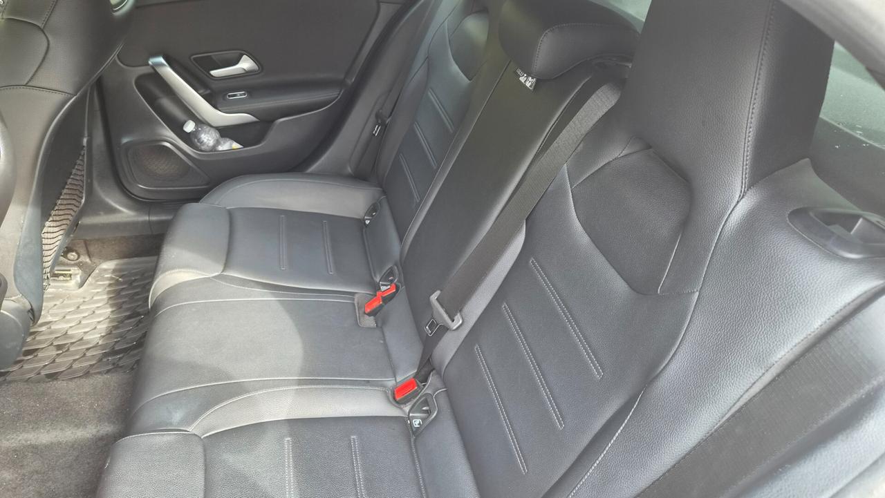 Mercedes-benz A 180 d Automatic Sport