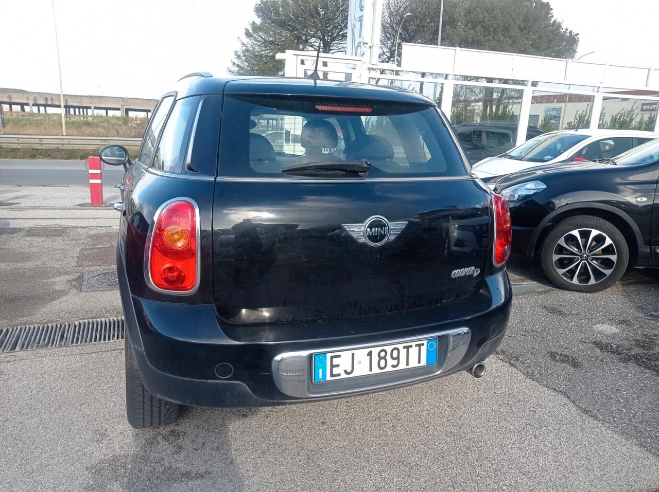 Mini Cooper 1.6D Countryman 110cv