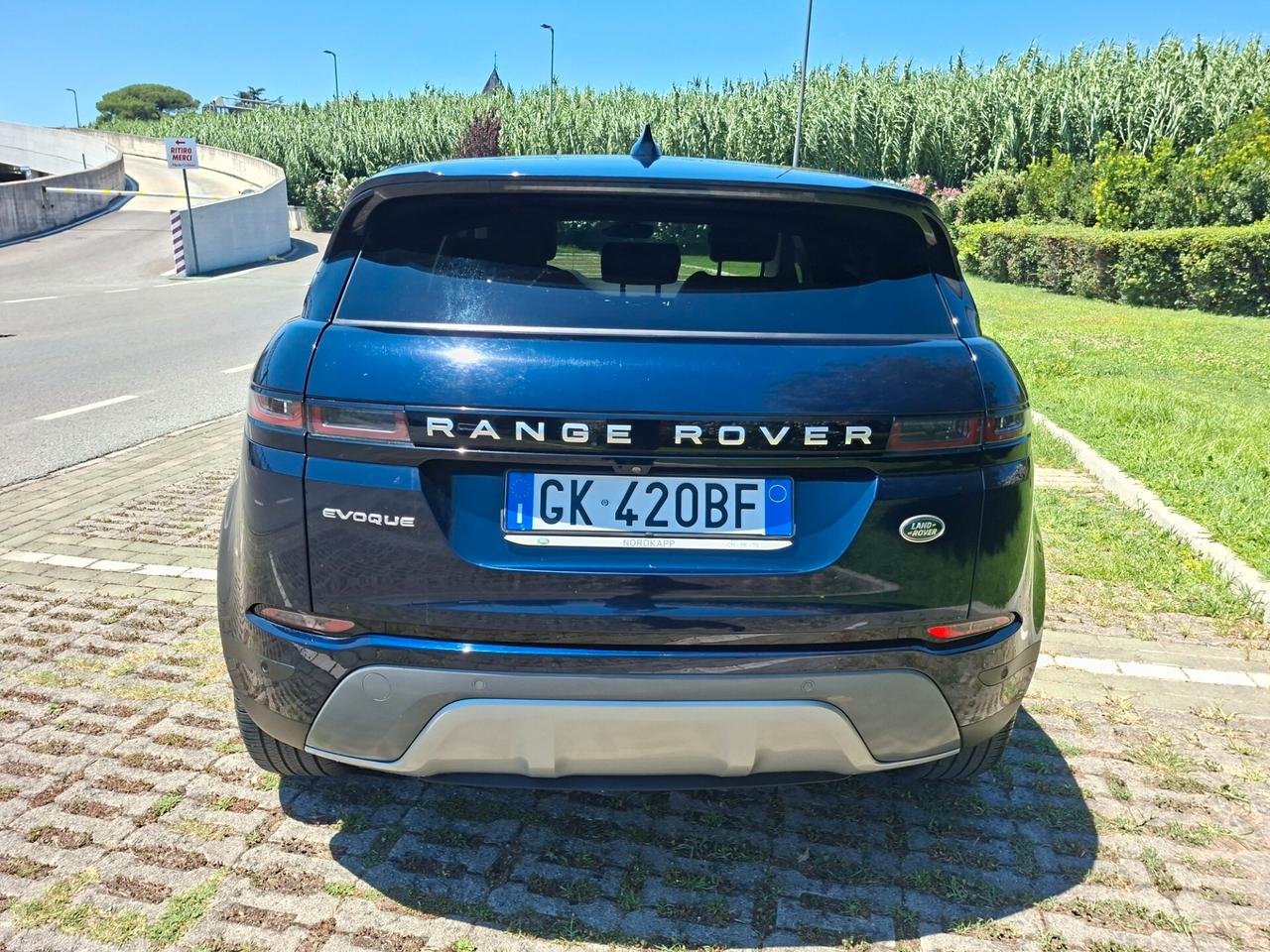 Land Rover Range Evoque 2.0D I4 163 CV R-Dynamic S