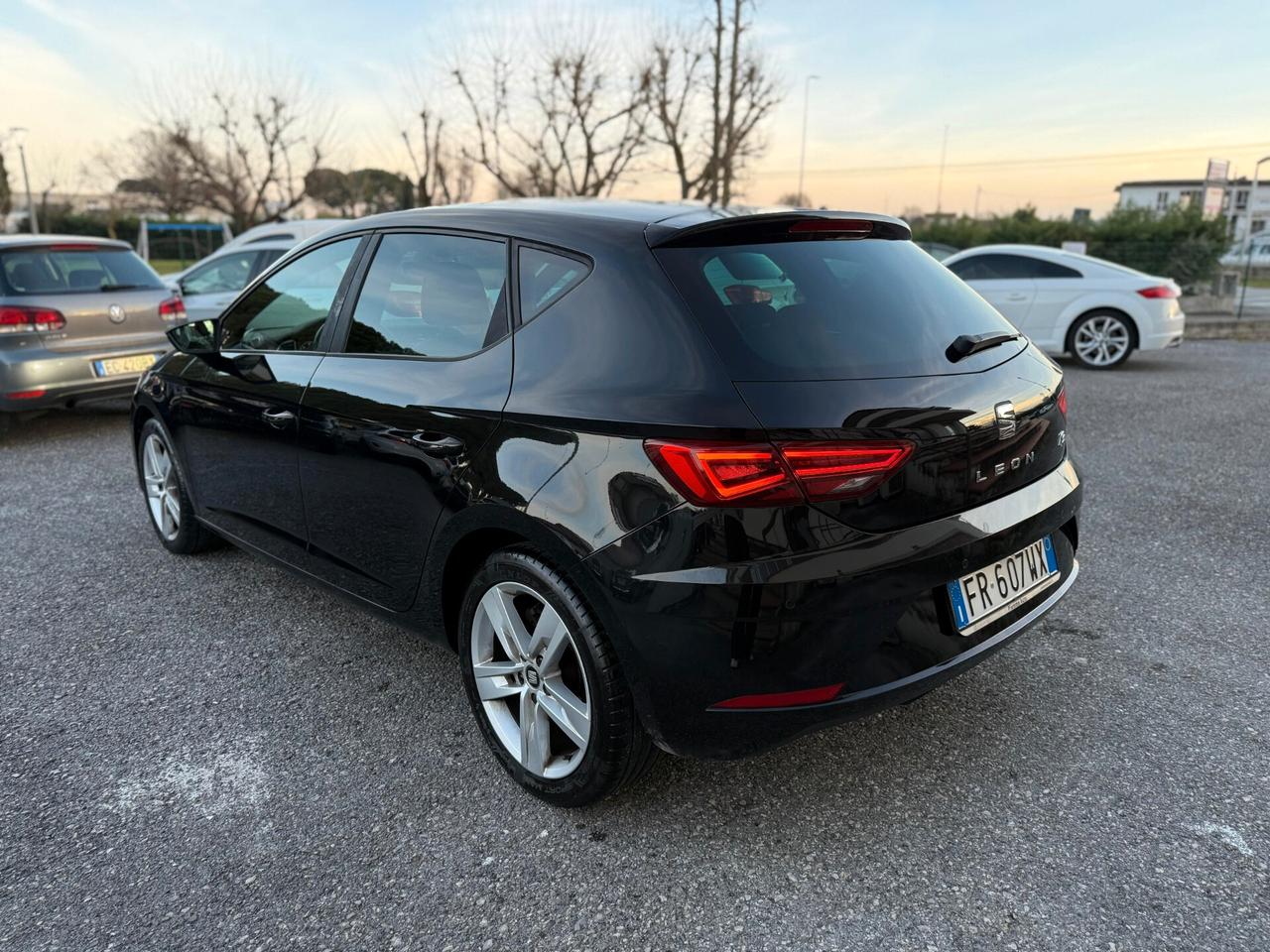 Seat Leon 1.6 TDI 115 CV DSG 5p. FR