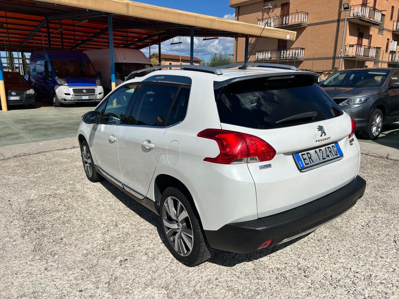 Peugeot 2008 1.6 e-HDi 115 CV Stop&Start Allure