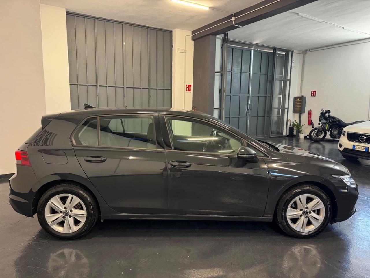 Volkswagen Golf 1.0 eTSI EVO DSG Life PREZZO REALE!!