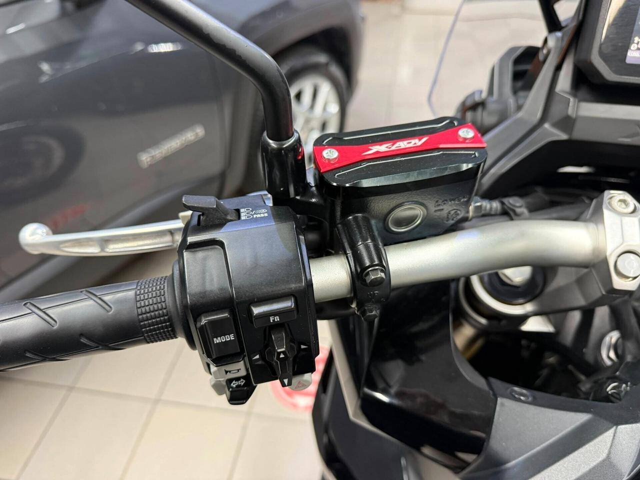 Honda X-ADV 750