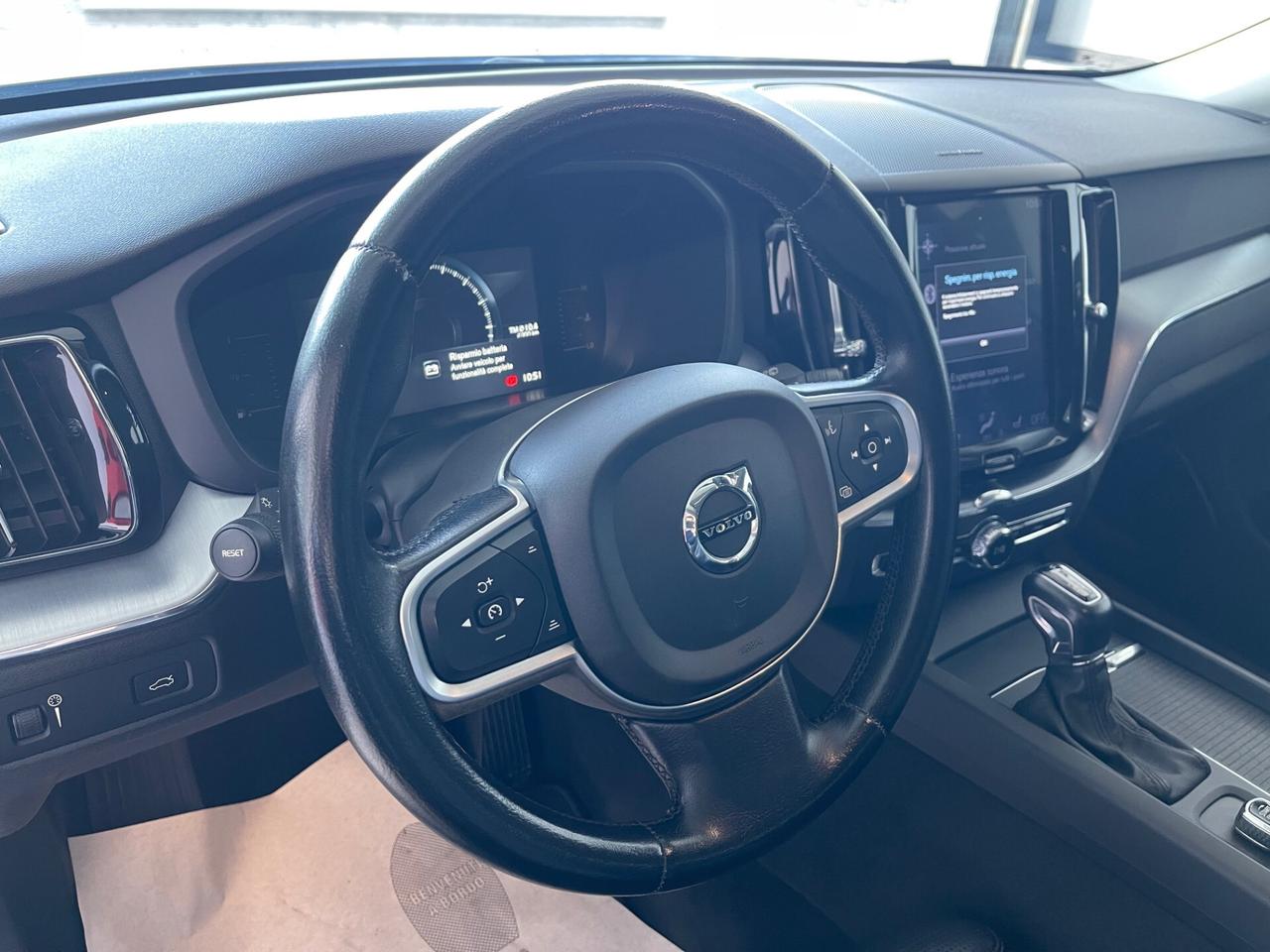 Volvo XC 60 D4 AWD GEARTRONIC MOMENTUM