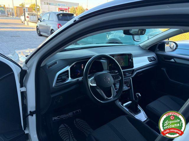 VOLKSWAGEN T-Roc 1.0 TSI RESTYLING ANCHE NEOPATENTATI