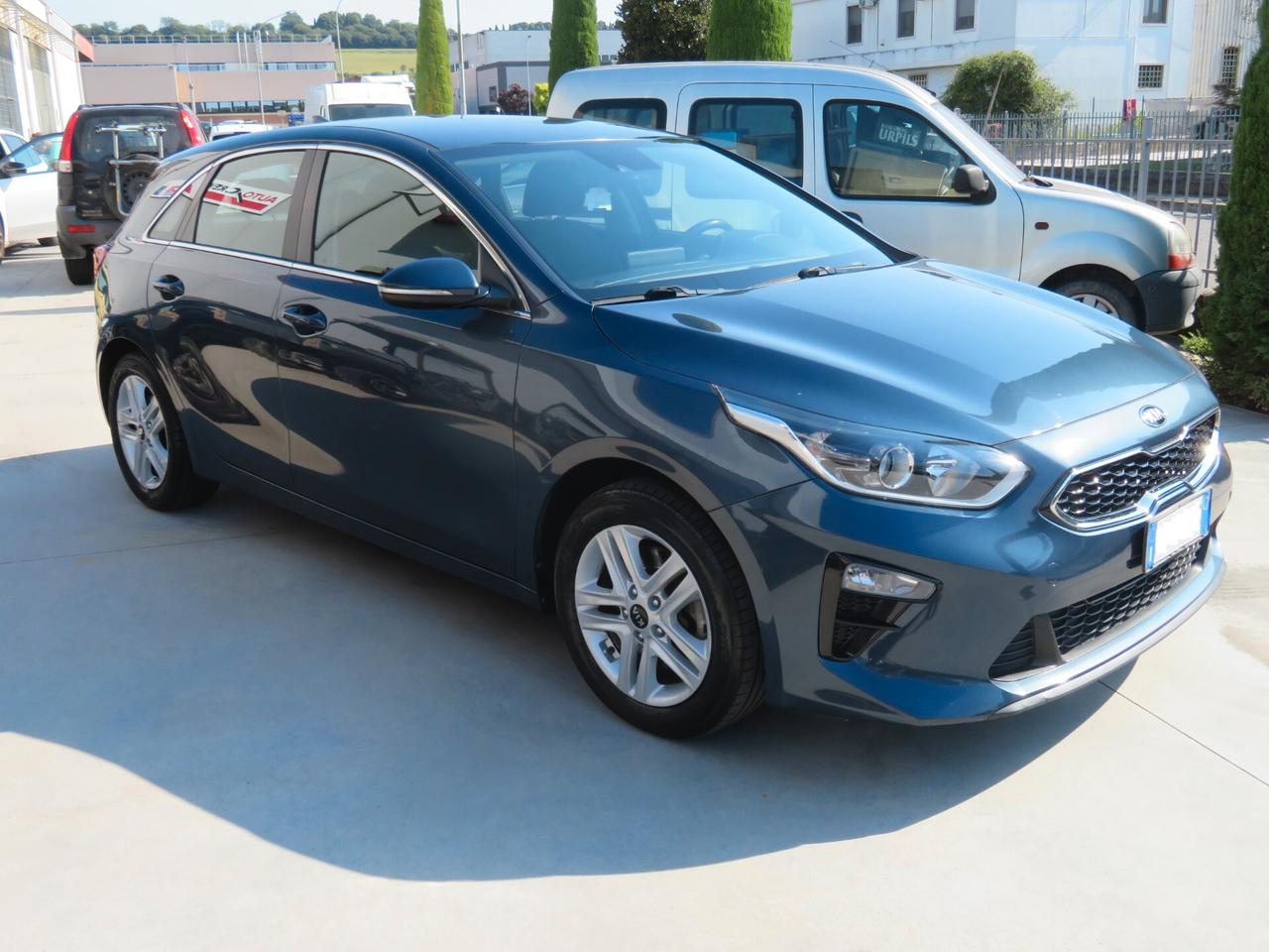 Kia Ceed 1.4 MPi GPL SW Business Class
