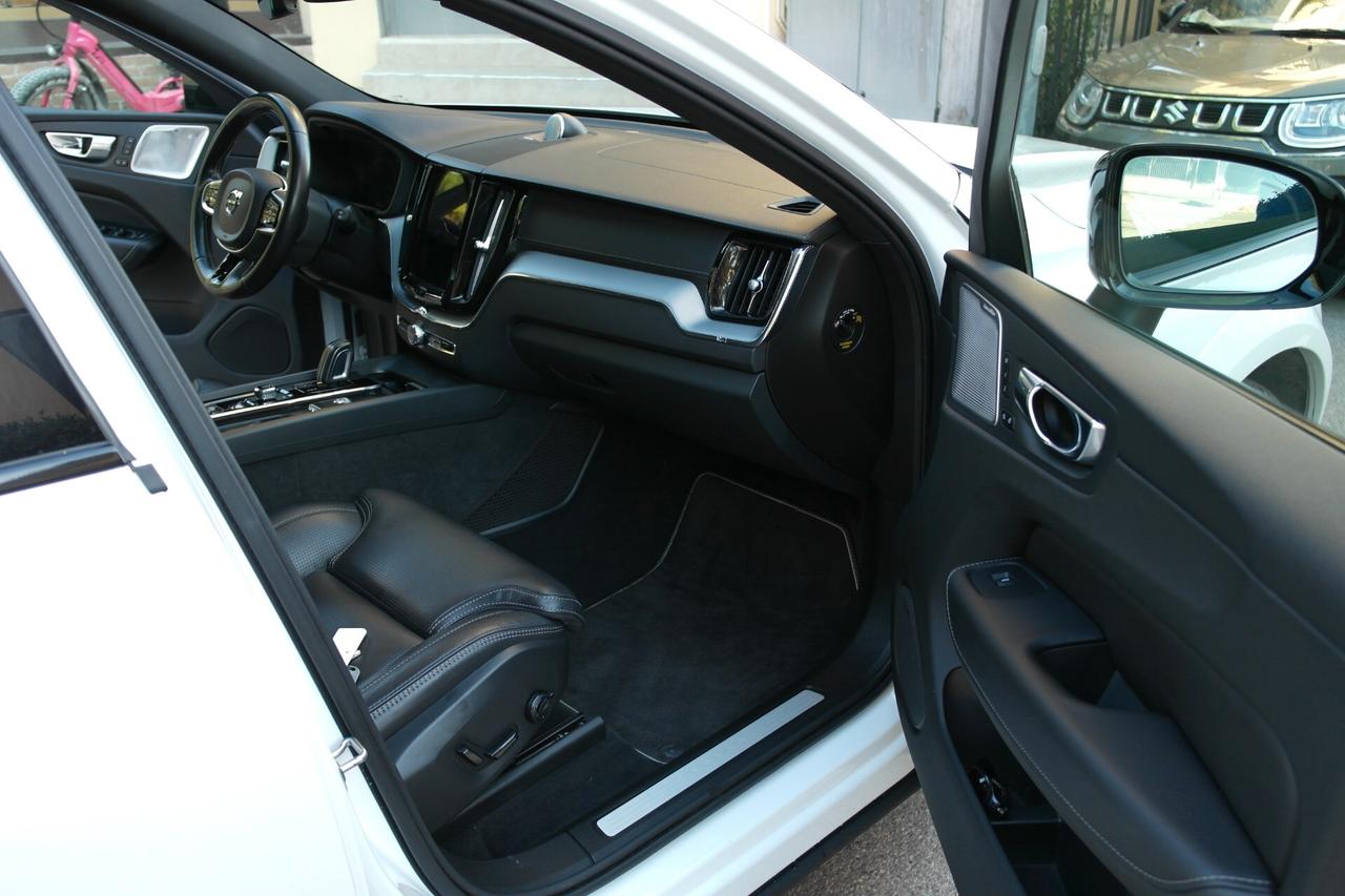 Volvo XC 60 B5 AWD Geartronic R-design