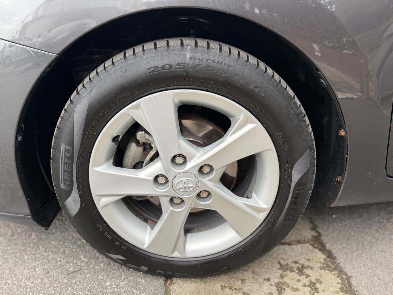 Toyota Auris 1.4 D-4D M-MT 5 porte Sol