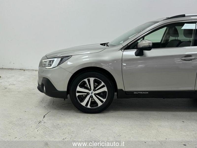 Subaru Outback 2.5i Lineartronic Premium (TETTO)