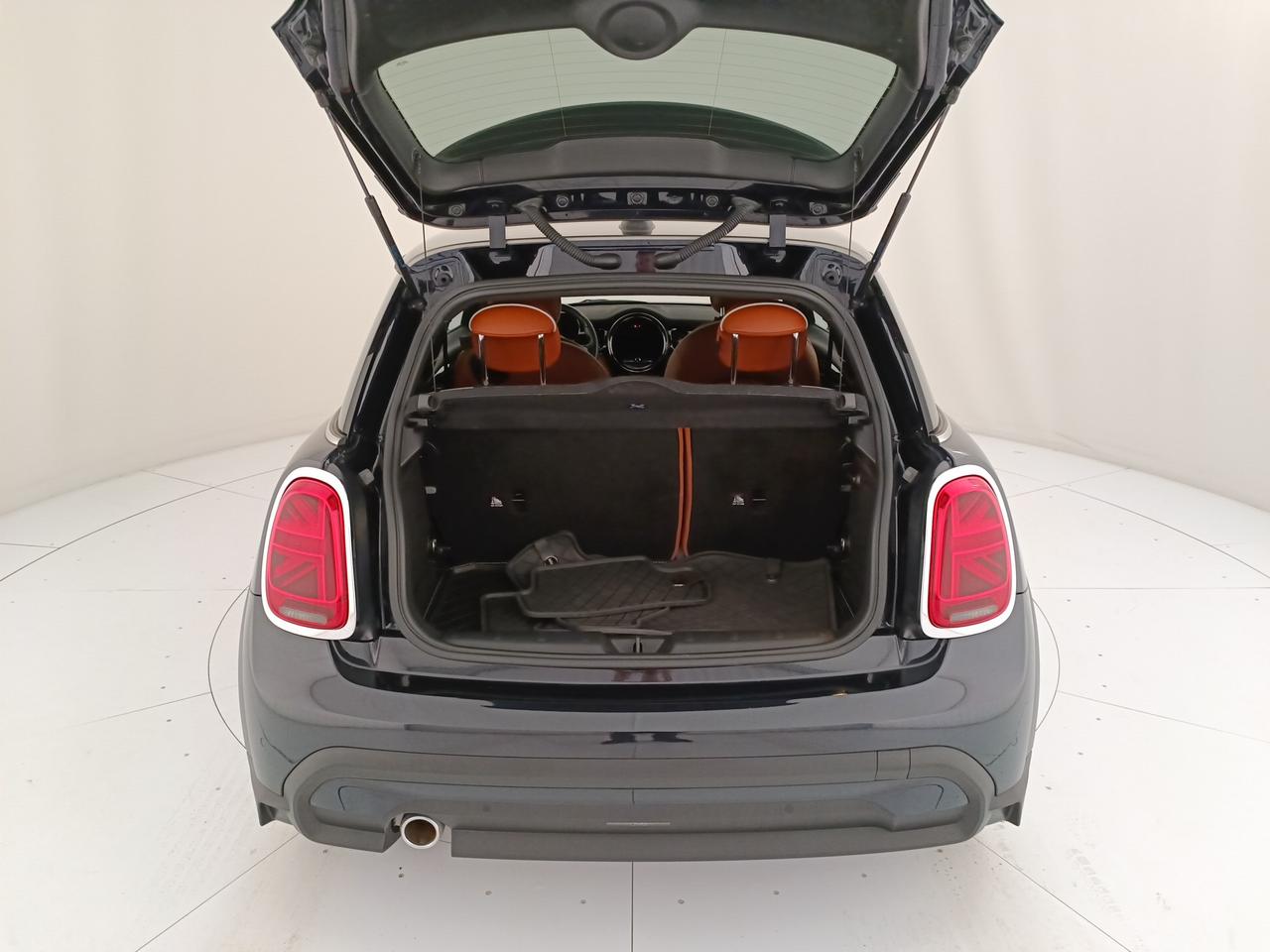 MINI Mini IV F56 2021 3p - Mini 3p 1.5 Cooper Yours Premium Plus Package auto