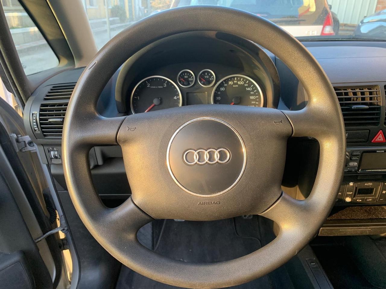 Audi A2 1.4 tdi Top - Neopatentati