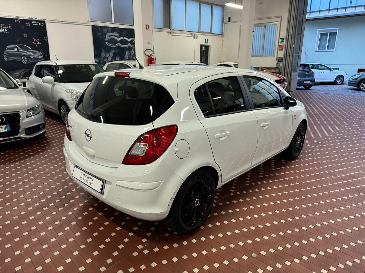 Opel Corsa 1.2 5 porte Club - IDEALE PER NEOPATENTATI