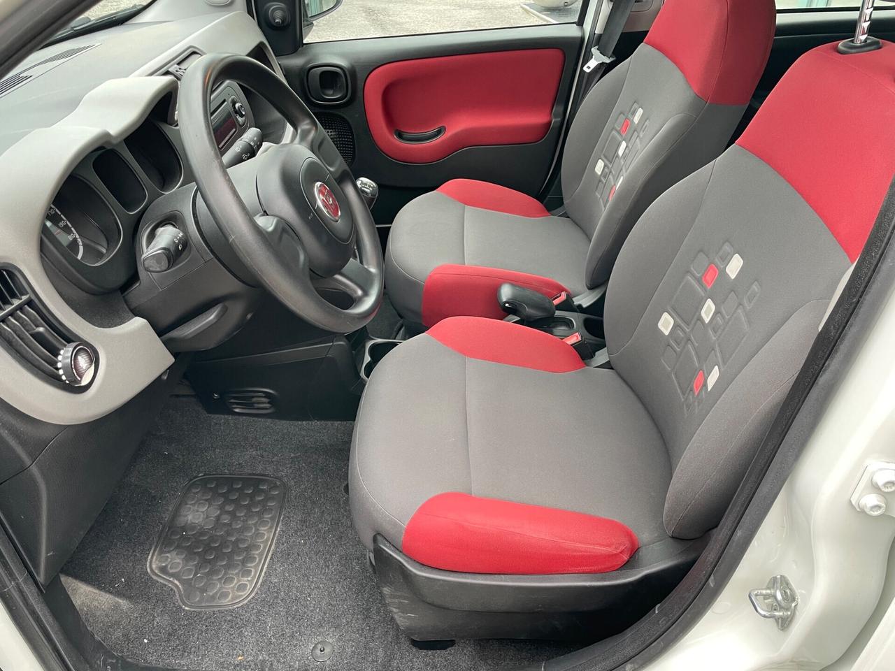 Fiat Panda 1.2 69CV Easy NEOPATENTATI