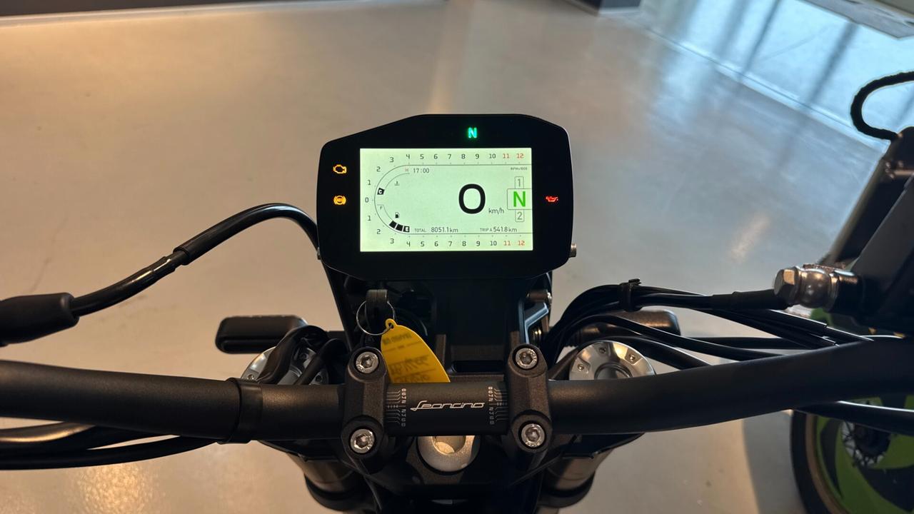 Benelli Leoncino 800 - 2023