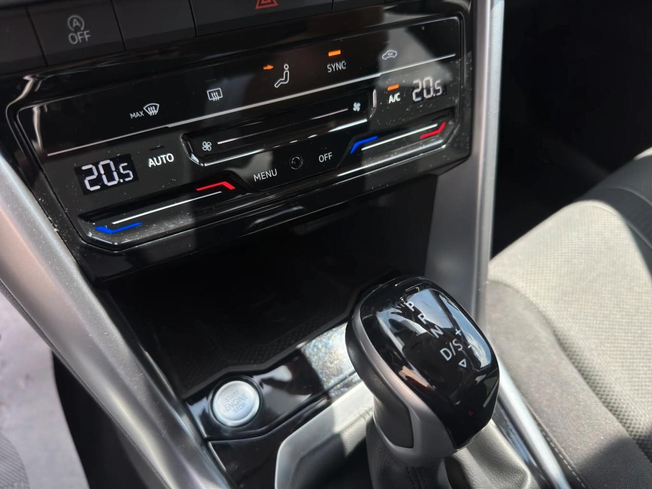 Volkswagen T-Roc 1.5 TSI ACT DSG Sport