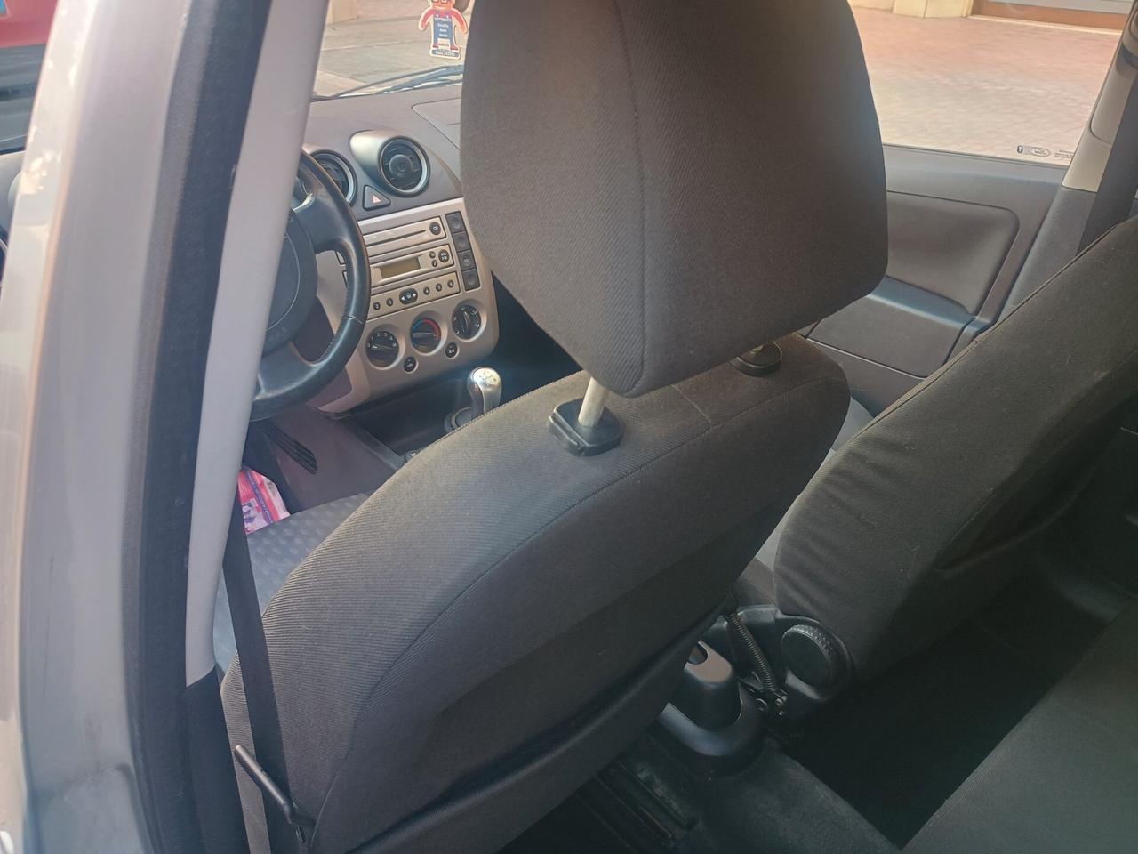 Ford Fiesta 1.6 TDCi 5p. Collection