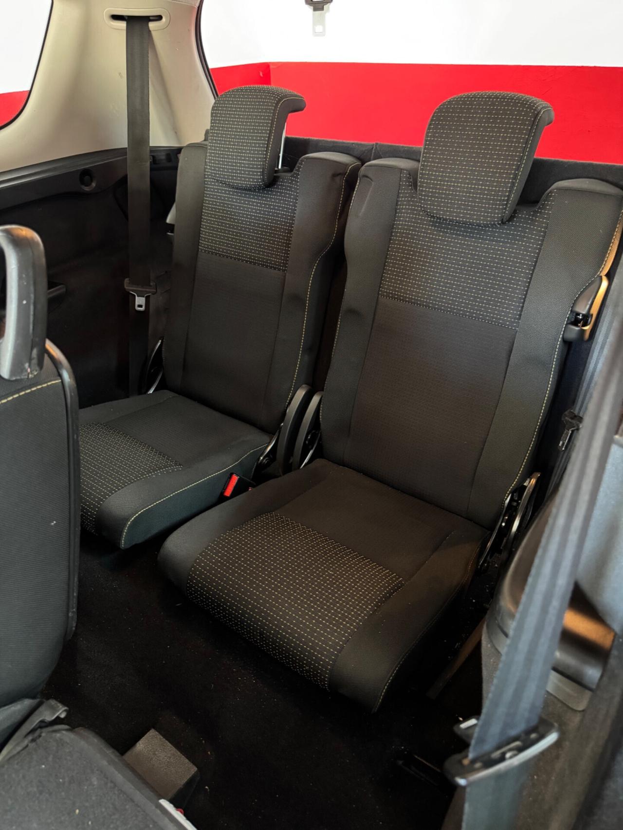 Renault Scenic Scénic 1.5 dCi 110CV Dynamique 7 POSTI 140000 Chilometri