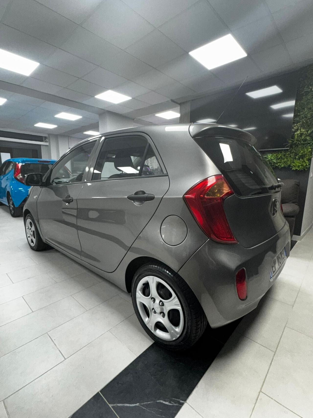 Kia Picanto 1.0 12V 5 porte City