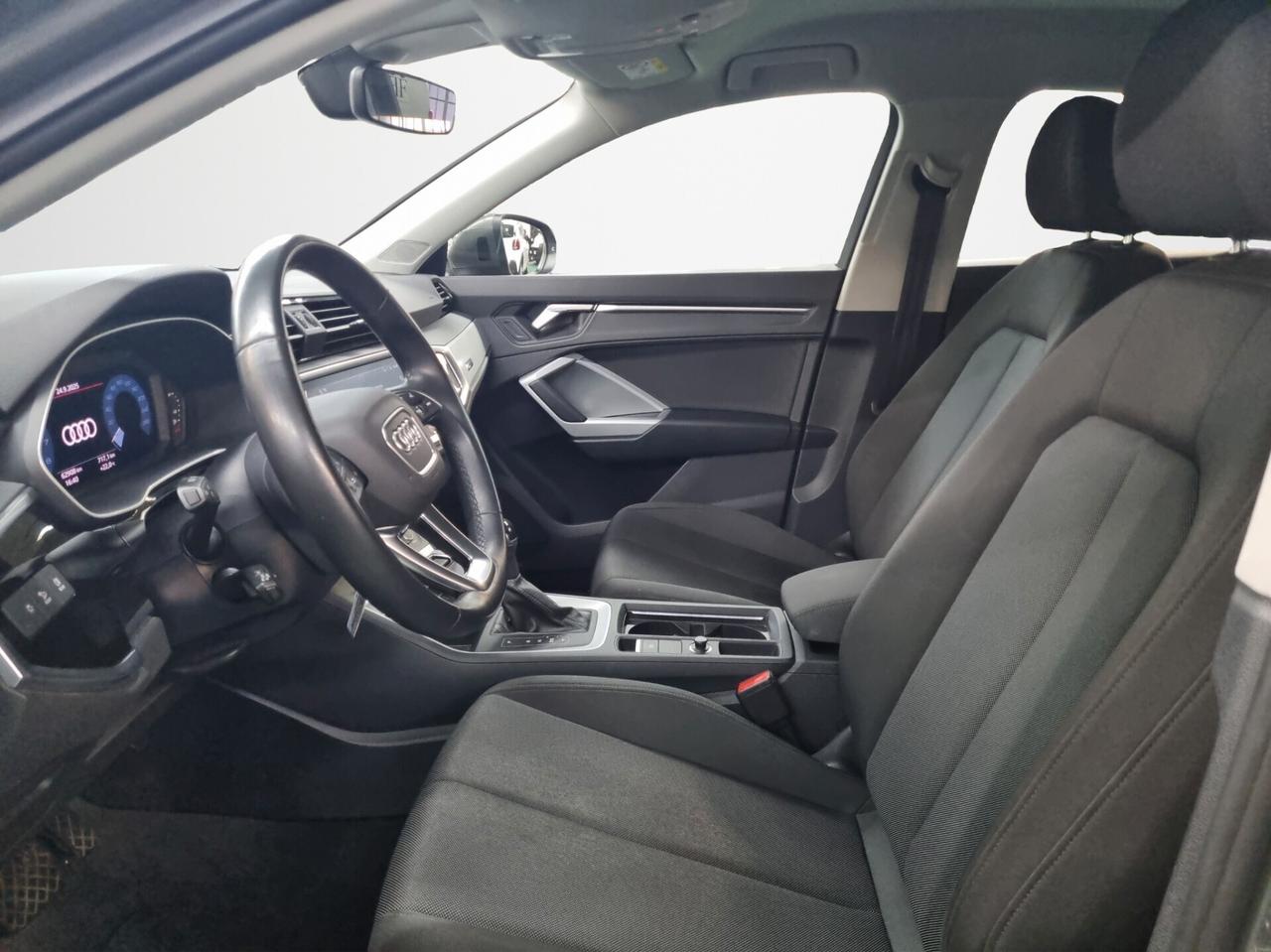 Audi Q3 SPORTBACK 35 TFSI S tronic Business Plus