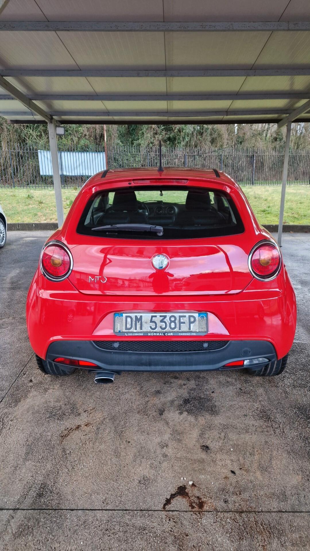 Alfa Romeo MiTo 1.6 JTDm 16V Distinctive Sport Pack