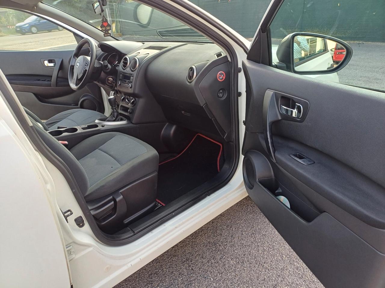 Nissan Qashqai 1.5 dCi DPF Tekna