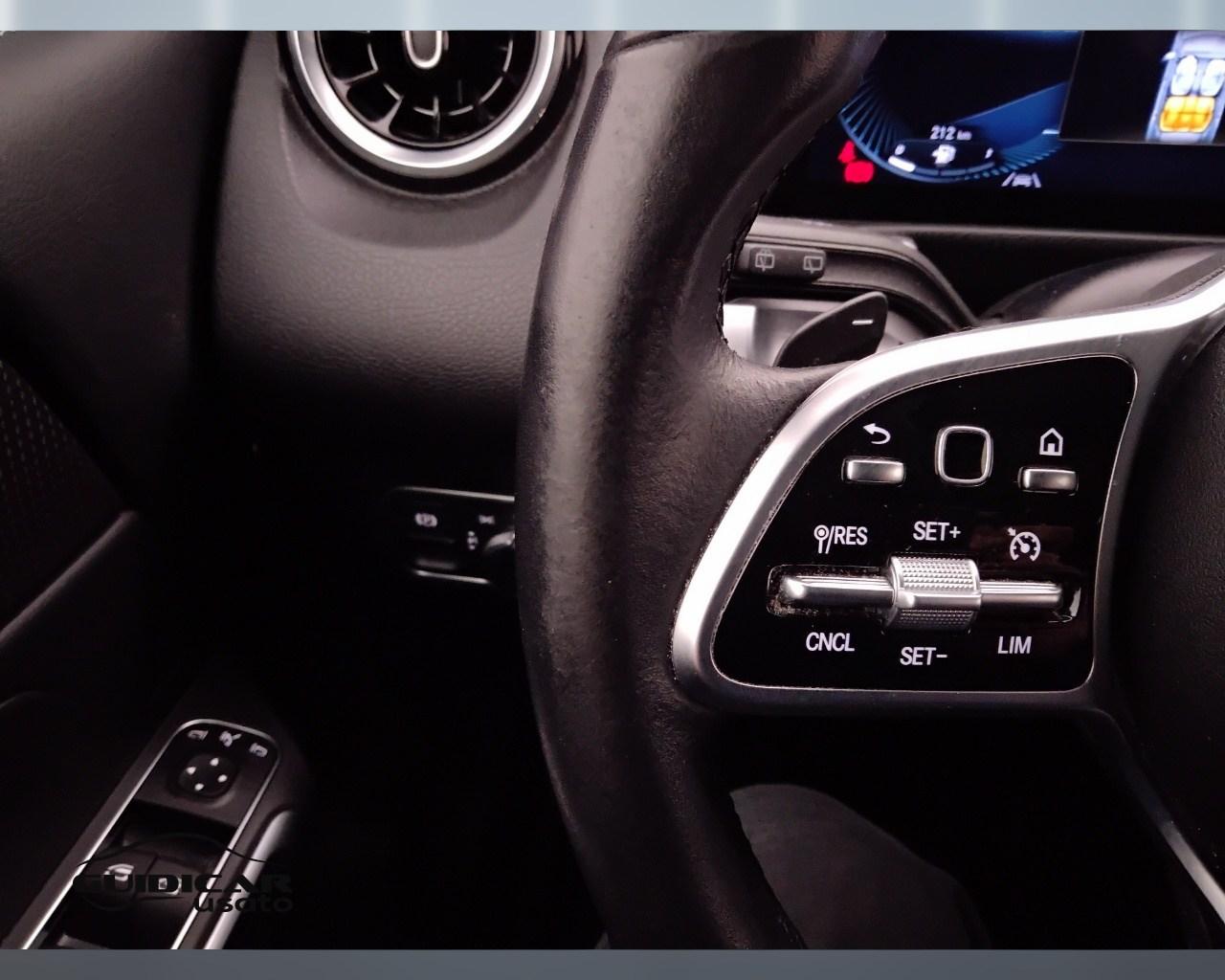 Mercedes-Benz GLB - X247 2019 - GLB 200 d Sport Plus auto
