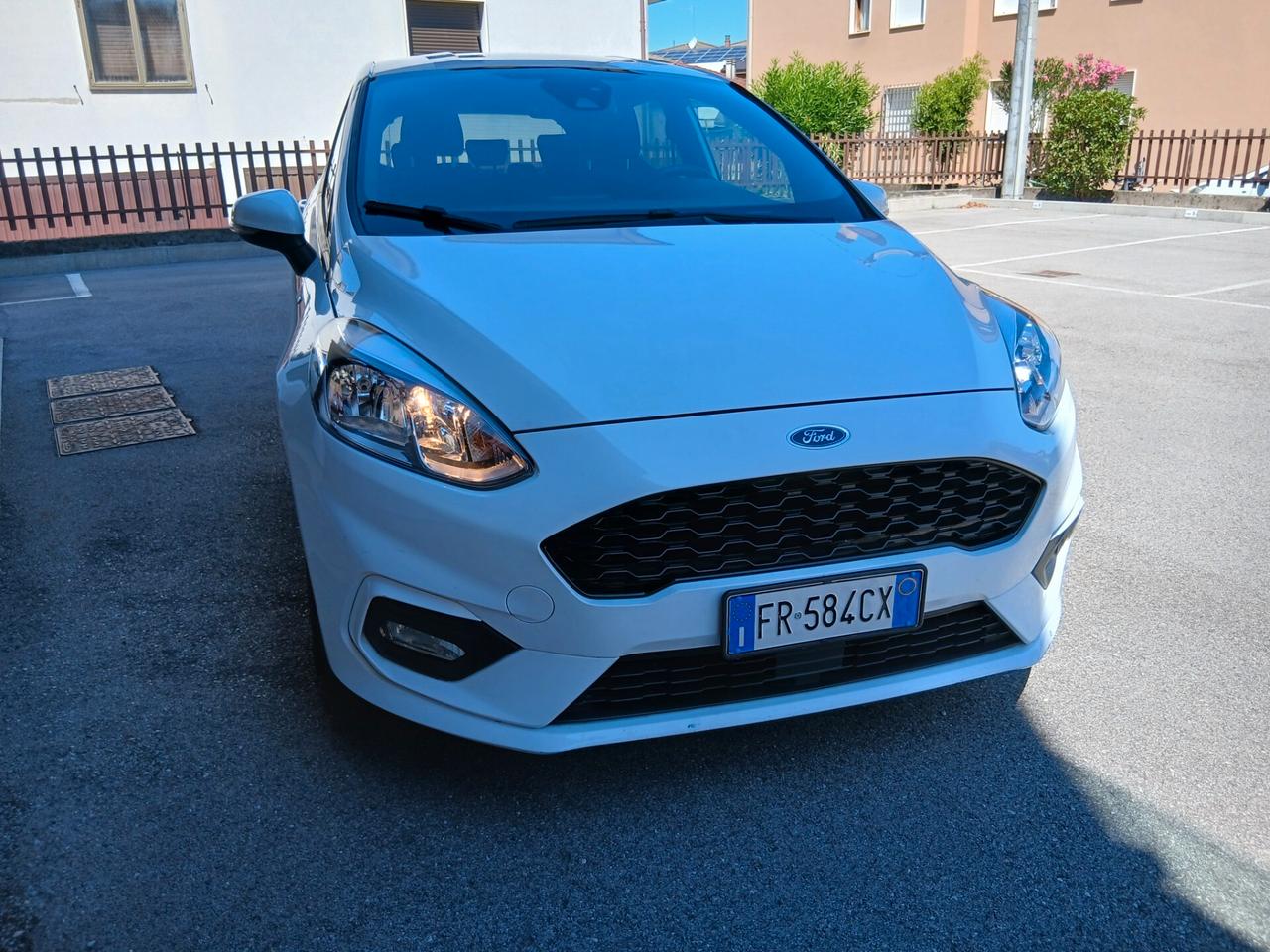 Ford Fiesta 1.0 Ecoboost 125 CV 5 porte ST-Line tua a € 179 mese