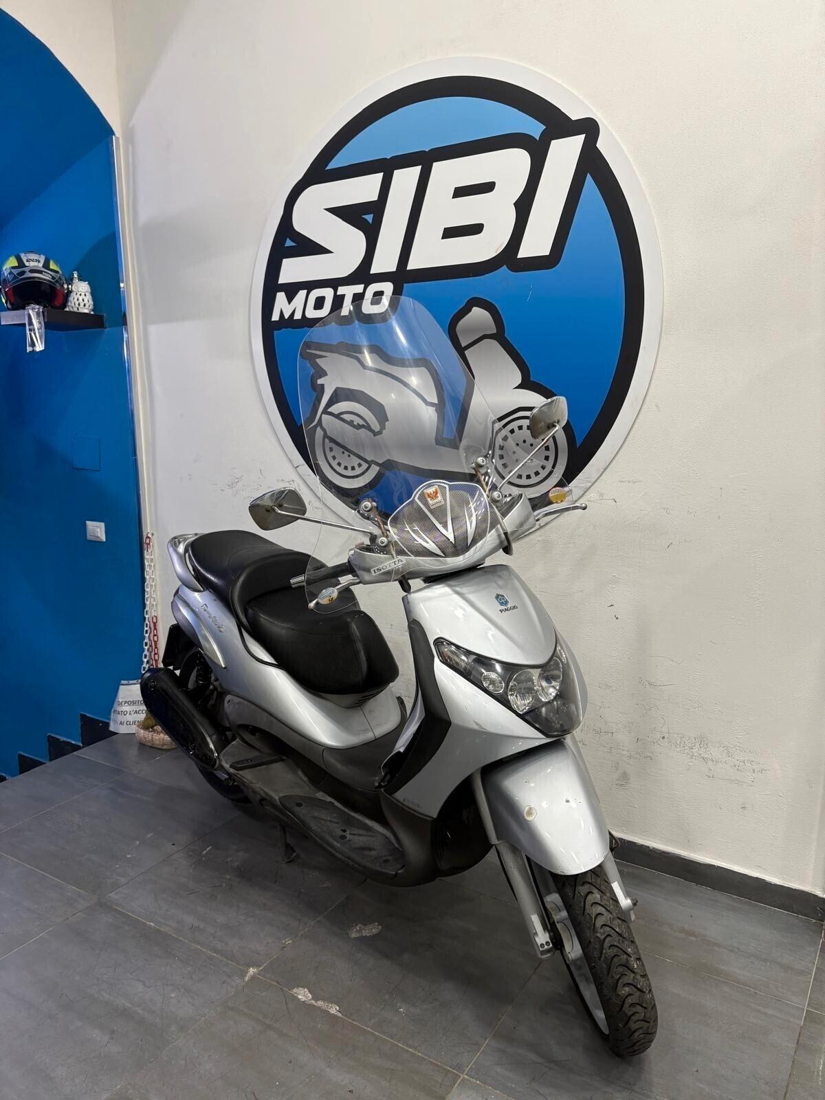 PIAGGIO BEVERLY 250