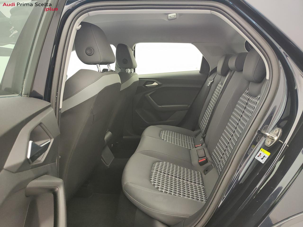 AUDI A1 2ª serie - A1 citycarver 30 TFSI Admired