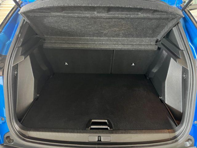 PEUGEOT 2008 1.2 T 130CV EAT8 Allure /NAVI/LED/TELECAM/PARK