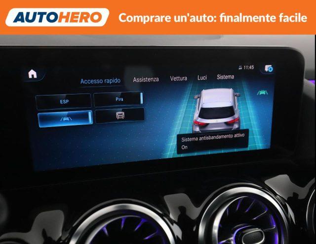 MERCEDES-BENZ GLA 180 d Automatic Premium