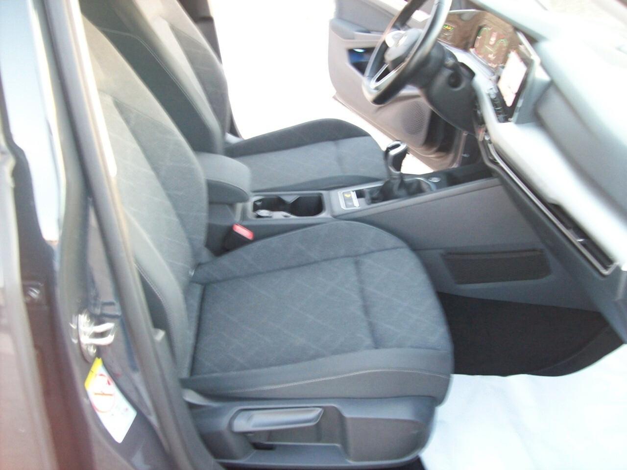 VOLKSWAGEN GOLF 2.0 TDI CV.115 LIFE "2021"