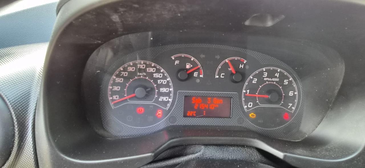 Fiat Fiorino 1.3 MJT 95CV Cargo Adventure
