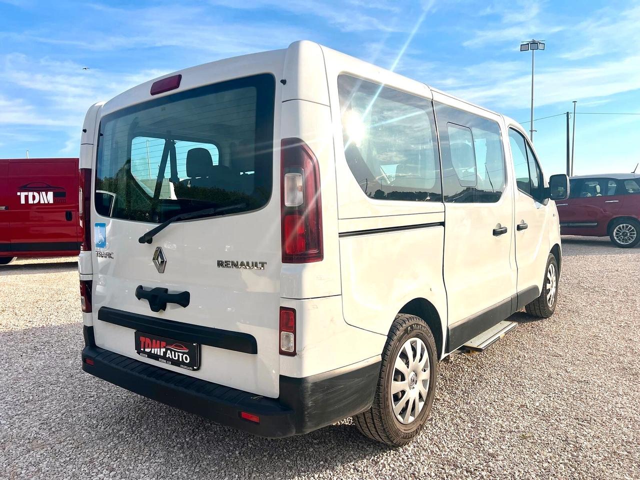 Renault Trafic 1.6 dci 9 posti