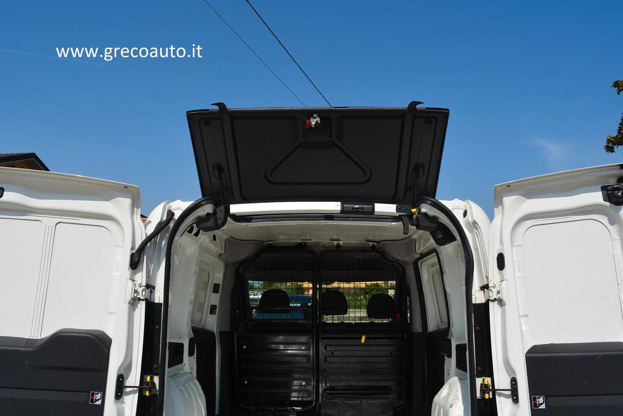 Fiat Doblò 13 MJT 95 cv 3 posti voletto posteriore