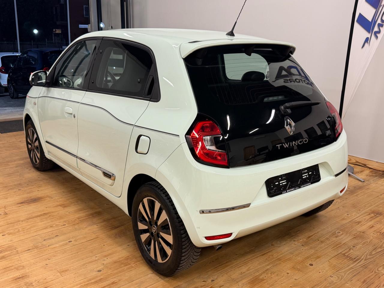 Renault Twingo 65 CV Intens LED NAVIGATORE PELLE FEND UNIPRO