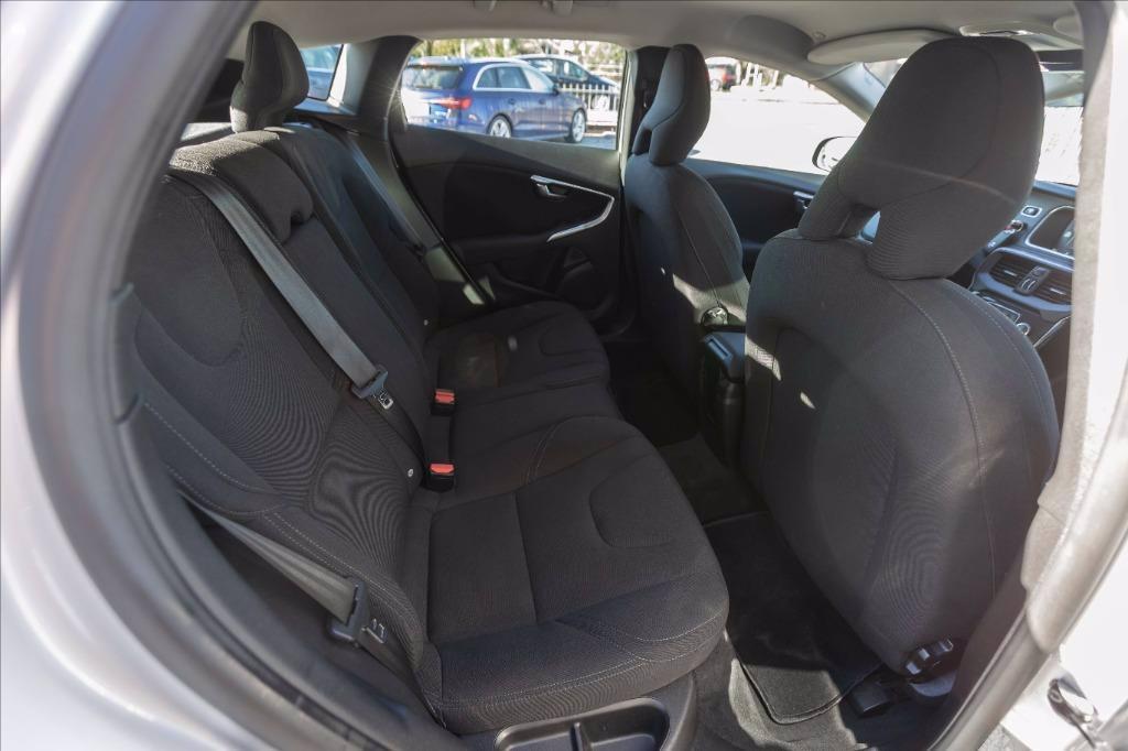 VOLVO V40 2.0 d2 Kinetic geartronic del 2016