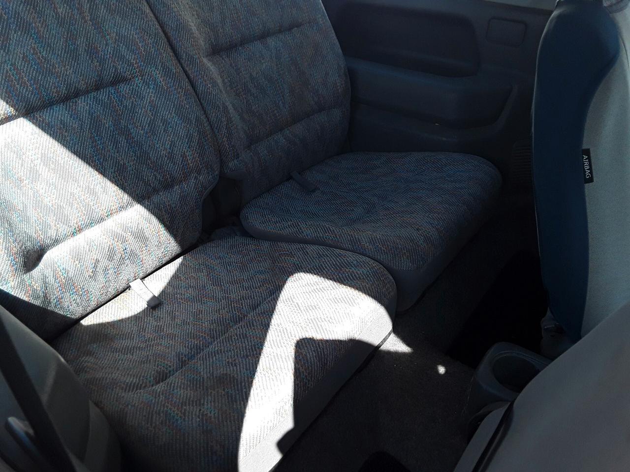 Suzuki Jimny 1.3i 16V cat 4WD JLX