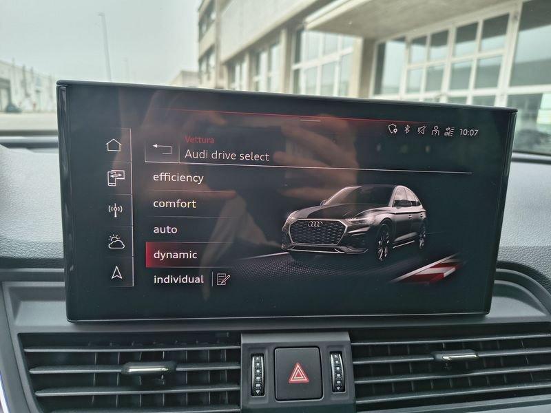 Audi Q5 Sportback 40 TDI Busin. Advanced quattro Hybrid 204 CV