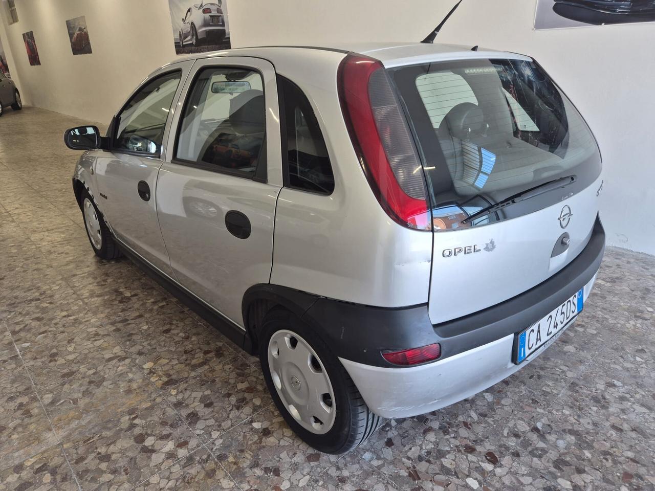 Opel Corsa 1.2 75 CV 5 PORTE DISTRIBUZIONE A CATENA BUONO STATO GENERALE MARCIANTE MOTORE OK ARIA CONDIZIONATA OK